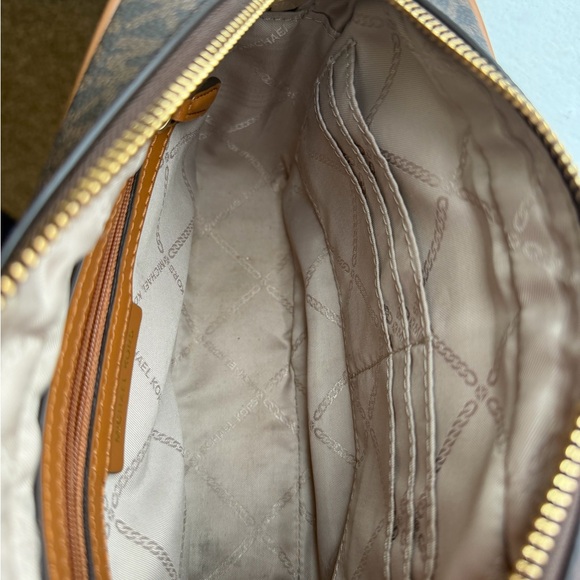 Michael Kors Parker Medium Logo Crossbody Bag - Picture 11 of 15